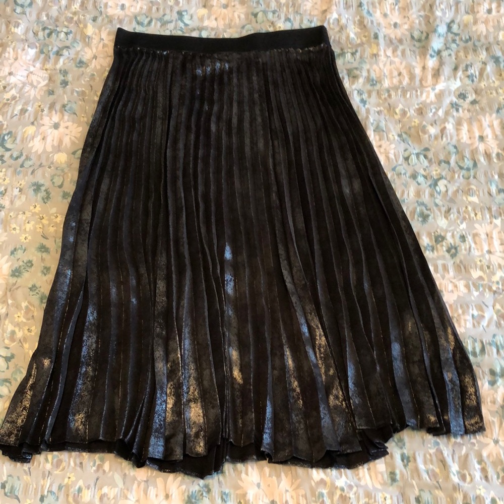 Simply Vera Wang Pleated Midi Skirt